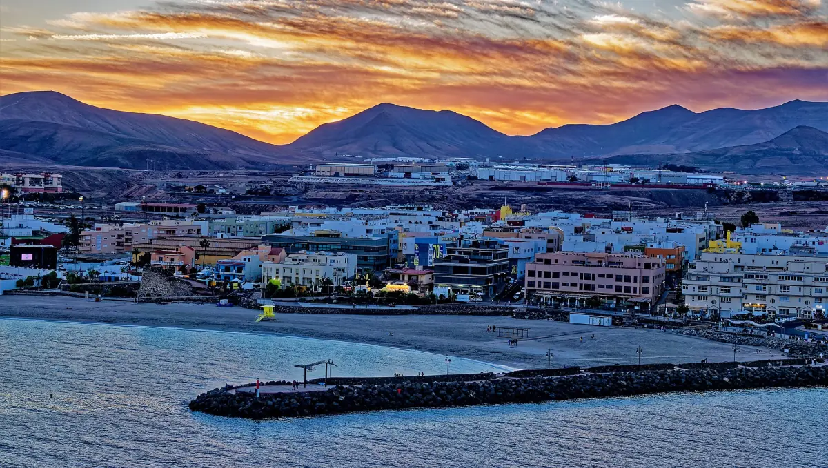 Puerto del Rosario and its harbour at sunset